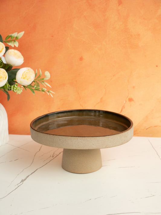 The Classic Rustic Hearth Gloss Ceramic Cake Stand