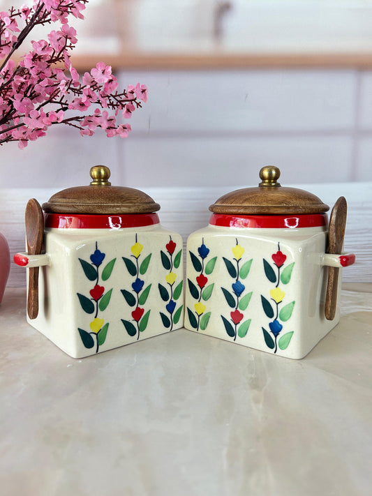 Garden Painted Designs with Love Retreat (1/2 kg) Airtight Square Jars with spoon