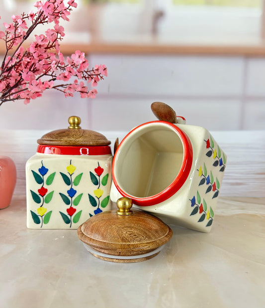Garden Painted Designs with Love Retreat (1/2 kg) Airtight Square Jars with spoon