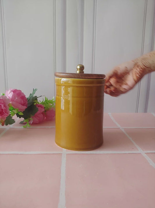 Mellow Yellow Airtight Ceramic Jar (1kg) Holds Spices and cookie