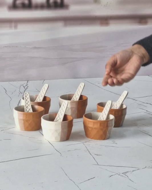 Sweetie Scoop Two-Tone line ceramic Ice Cream Serving Cups with spoon 180ml