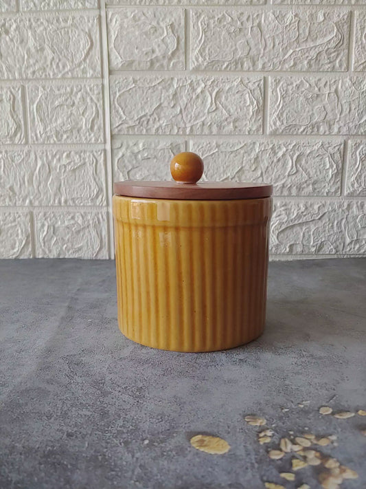 Honey  Airtight  Ceramic container  4 "with Wodden Lid