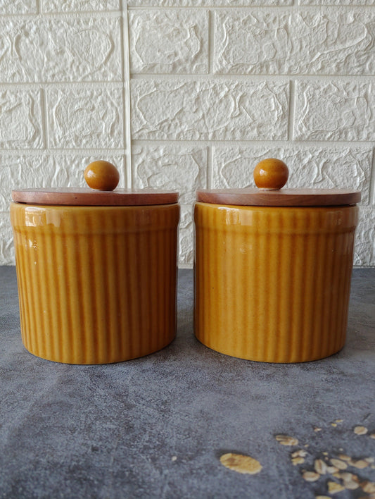 Honey Ceramic Airtight container 1/2 kg set of 2