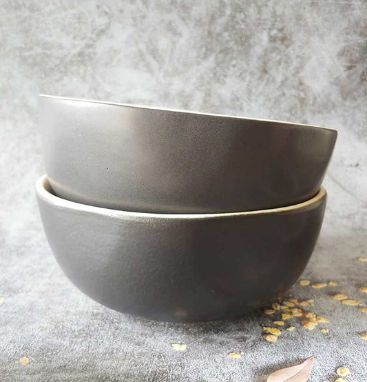 Ceremic Black Round Solid Medium Bowls - Grey Pottery