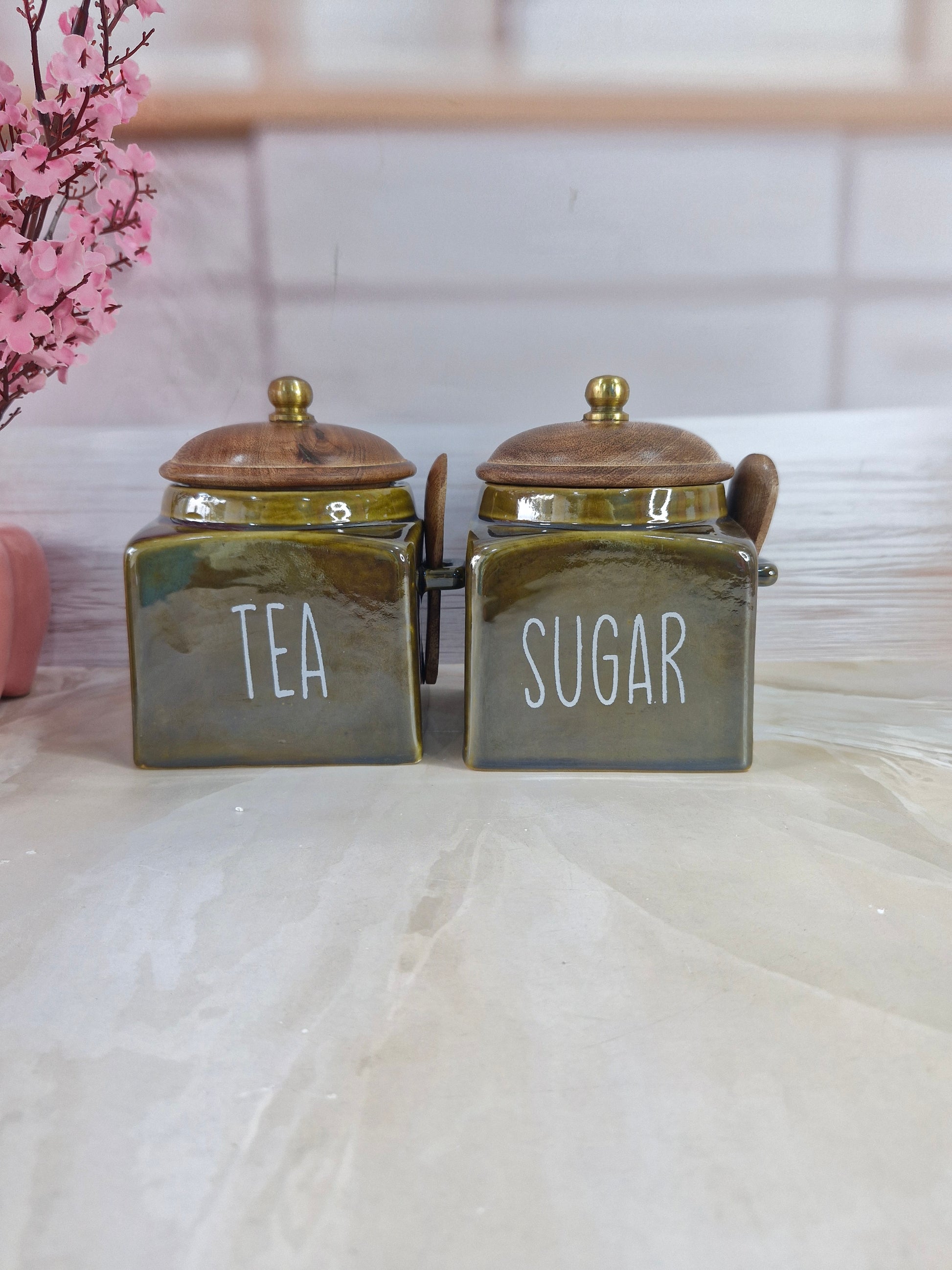 Daily Flavor Kitchen Artisan Square desings Tea ,sugar, Salt ,airtight container 500ml