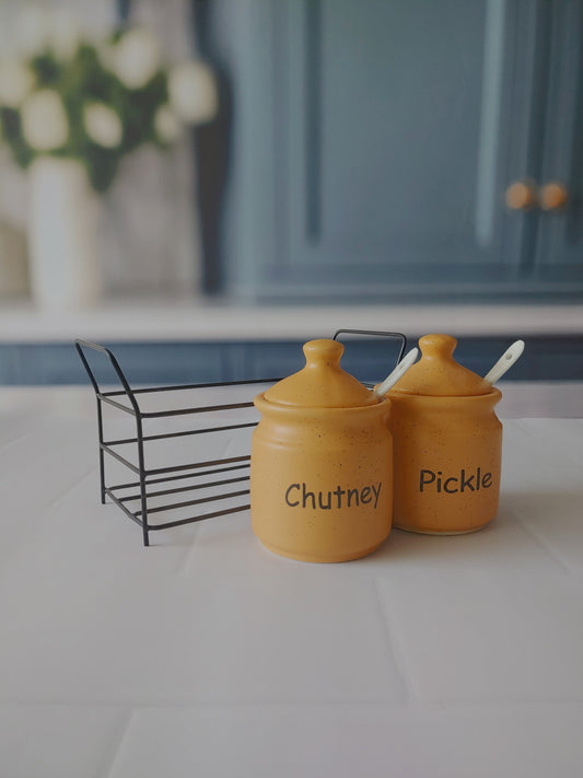 Spice Haven Ceramic Kimchi Pickle and Chutney Jar with Metal stand