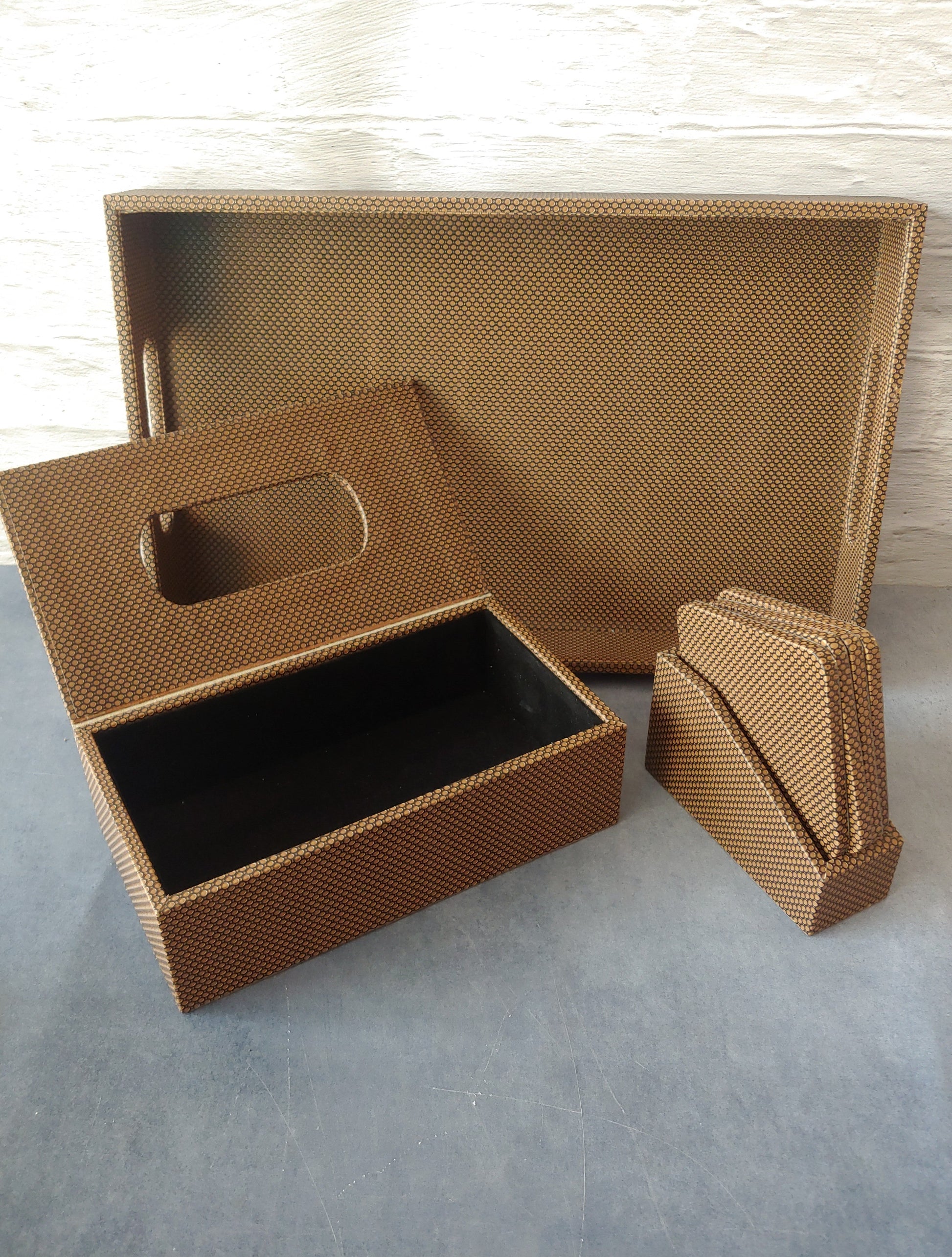 Brown HoneyComb Premium Leather tissue box