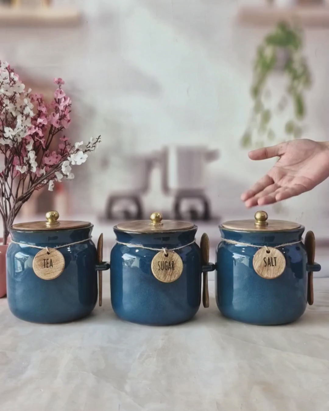 Blue Diamond Ceramic Airtight Matka Tea Sugar Salt Canister with Wooden Lid & spoon 1/2 kg