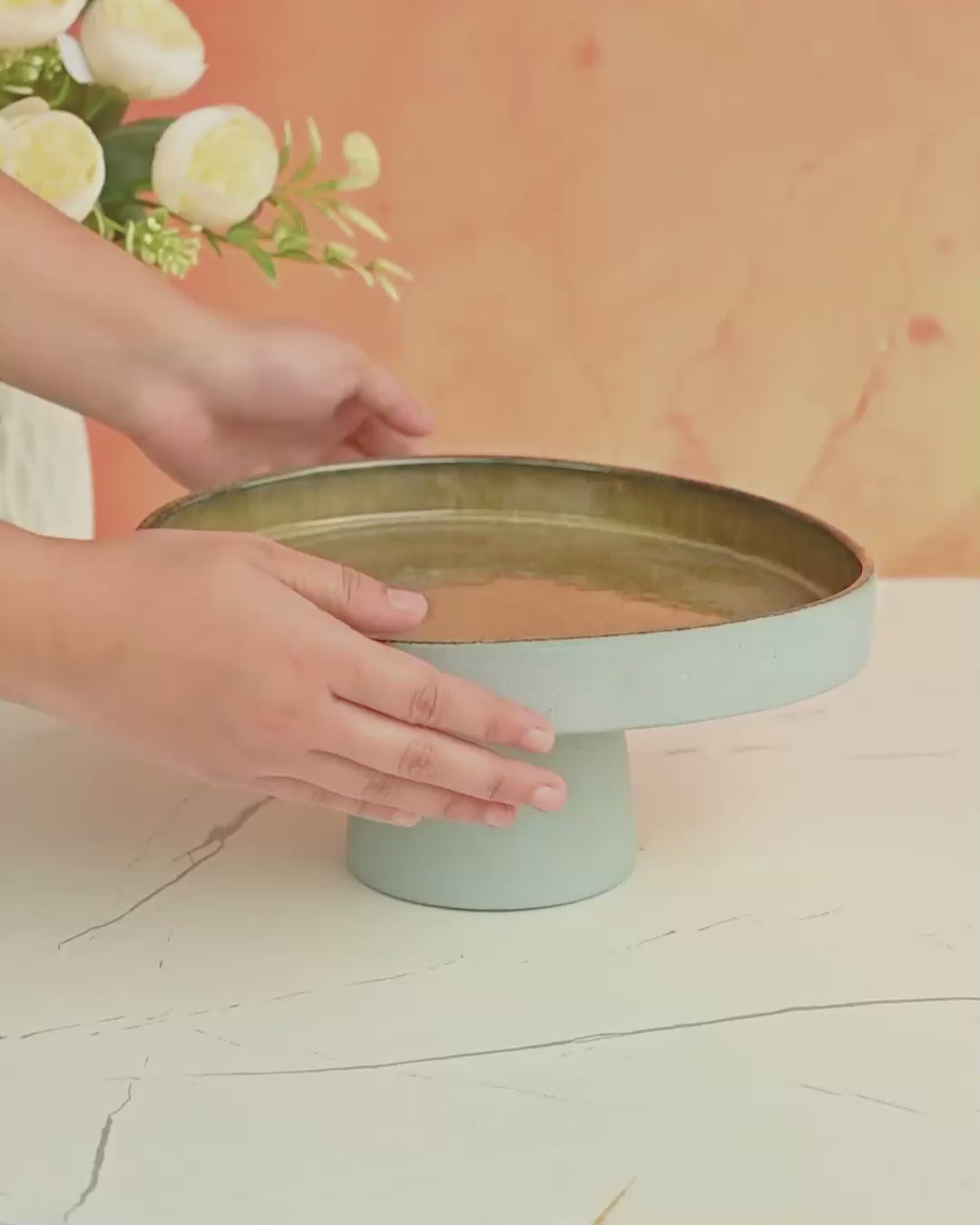 The Modern Matte Gloss Glaze Ceramic Cake Stand