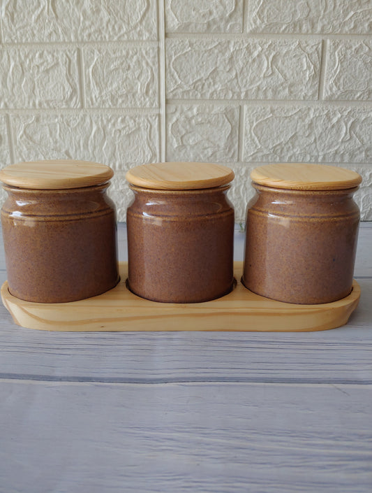 The Spice Sirens Flavor Pickle Jar Set with wooden lid and tray