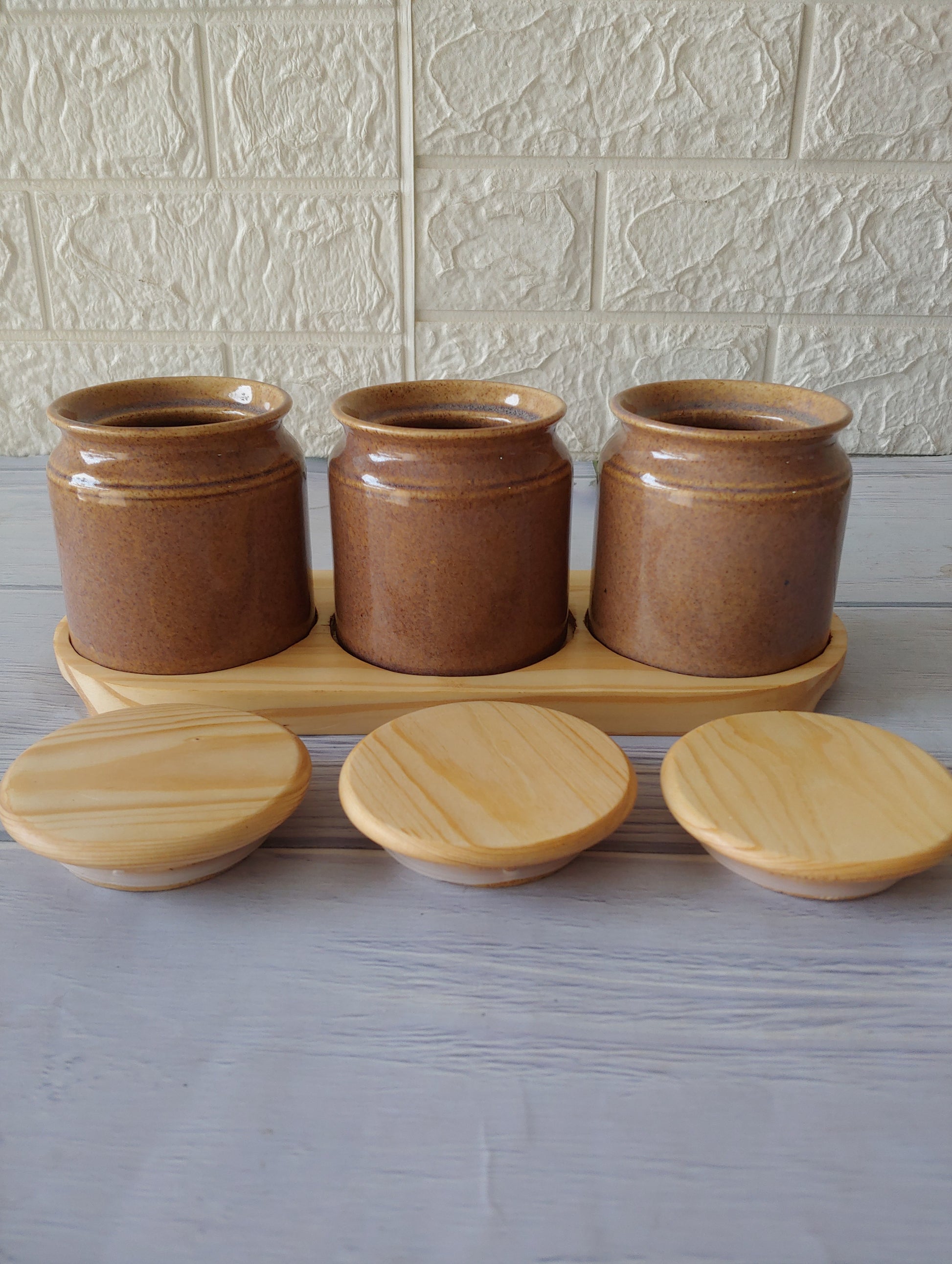 The Spice Sirens Flavor Pickle Jar Set with wooden lid and tray